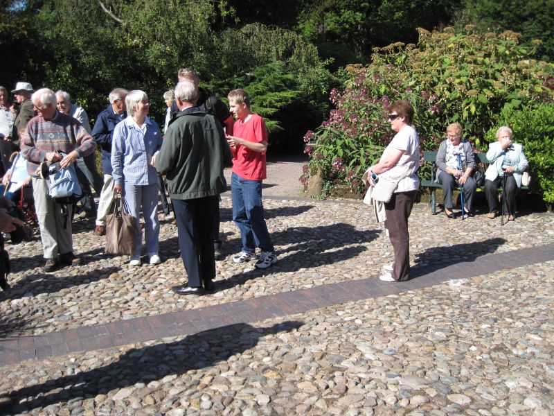 Visit by Hankelow Amenities Group to Hodnet Hall Gardens in September 2010